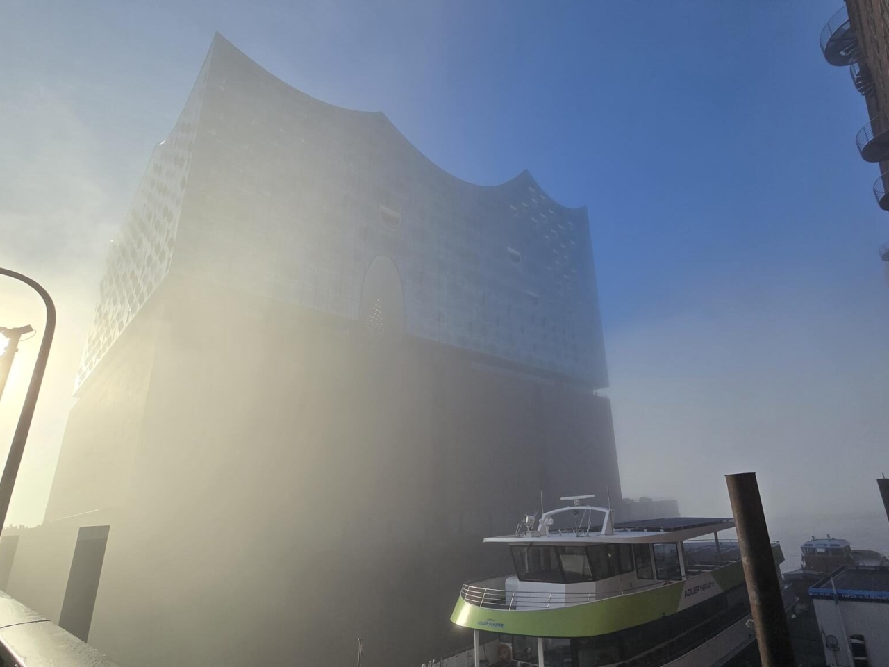 signal-2025-12-28-121744_003